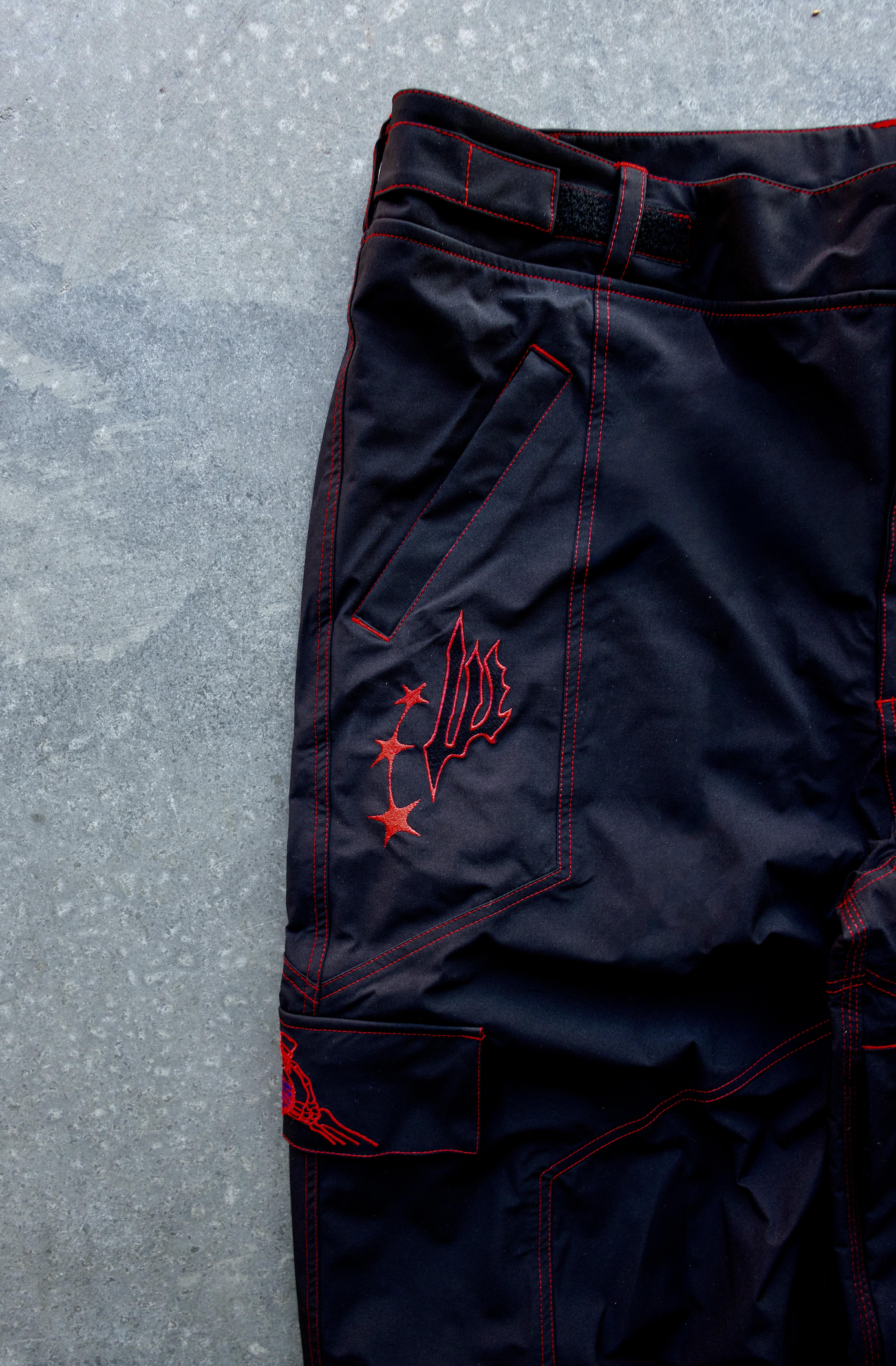 RED - EVO BAGGY SNOWPANTS